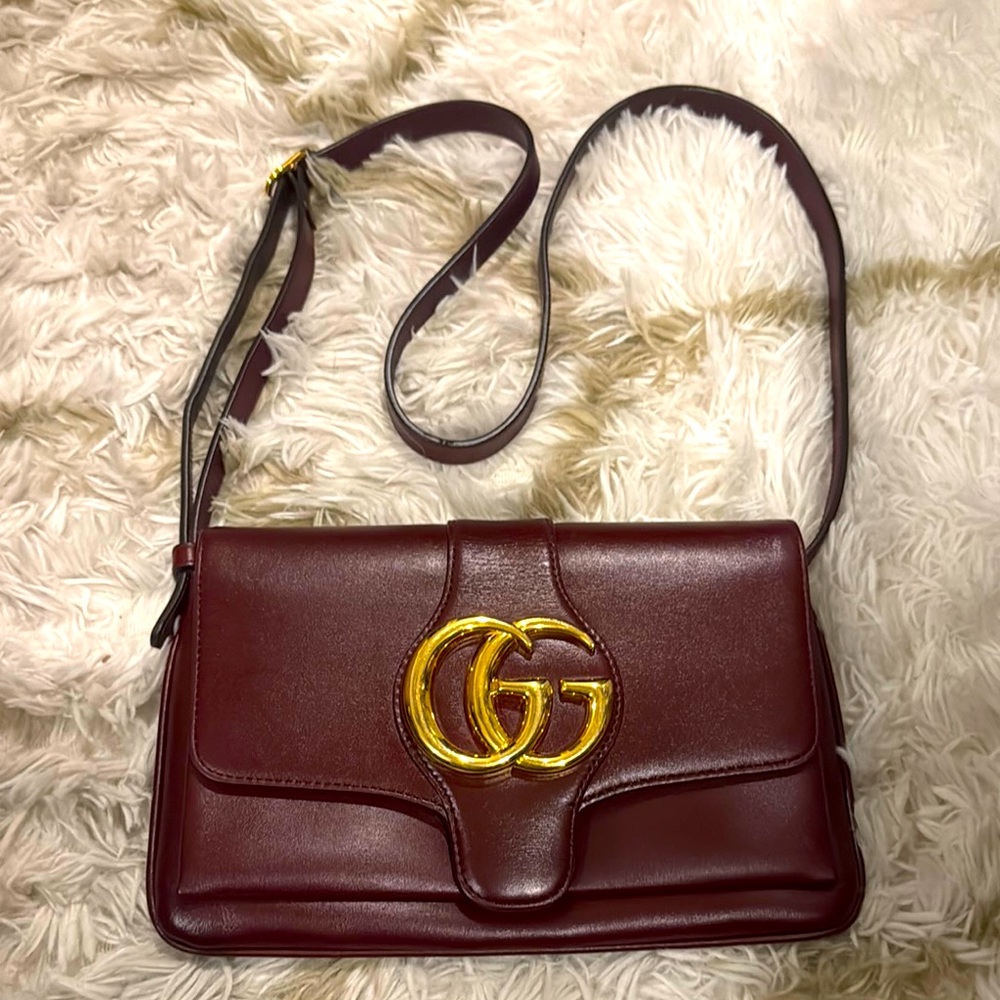 Gucci crossbody bag in BURGUNDY